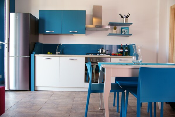 Fridge, oven, stovetop, high chair