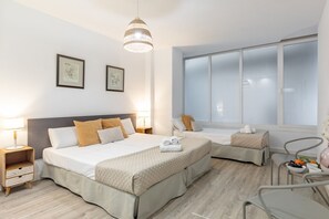 1 غرفة نوم ومكواة/لوح كي وواي فاي مجانًا وملاءات أسرّة