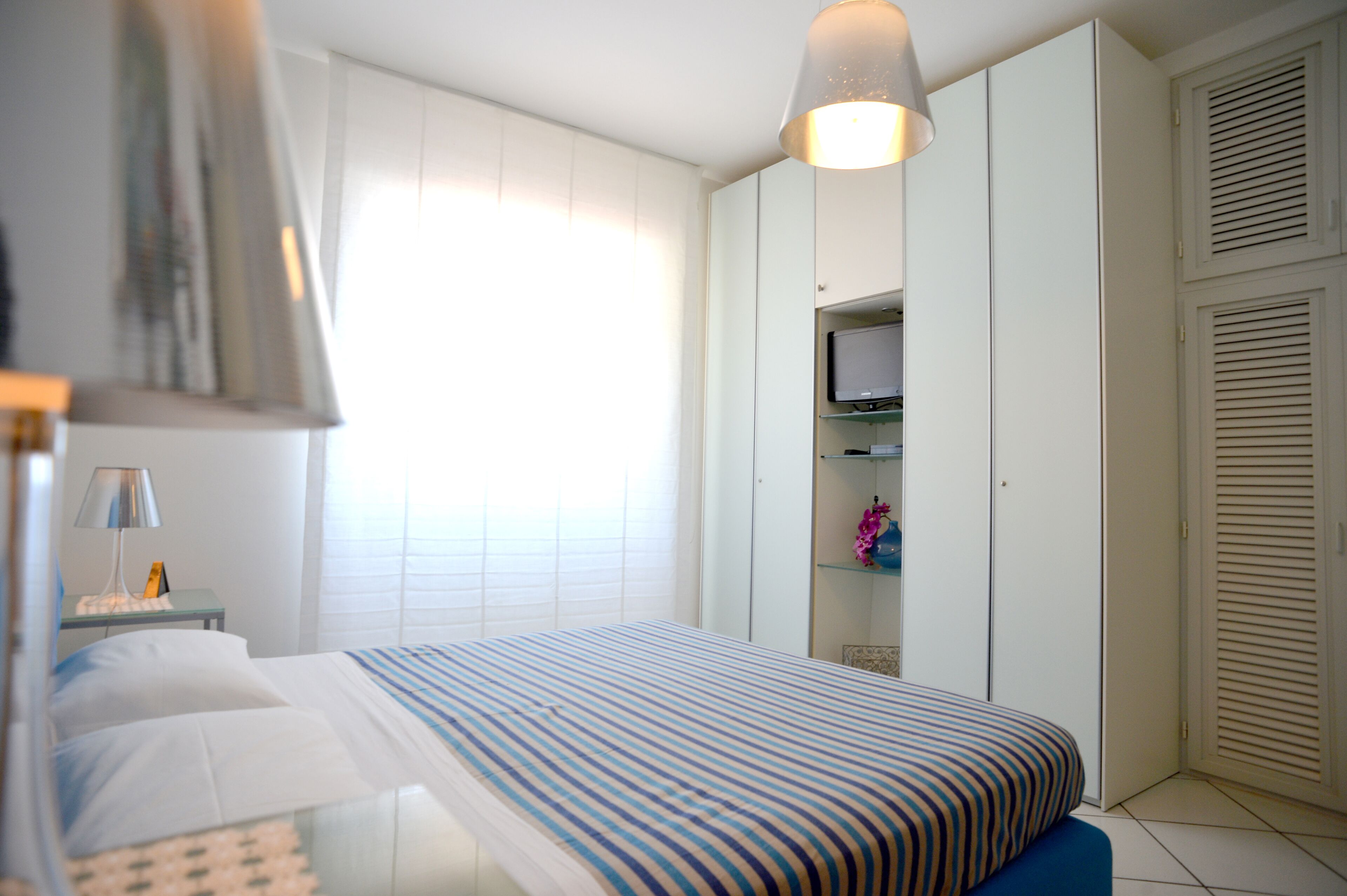 4 bedrooms, in-room safe, iron/ironing board, travel crib