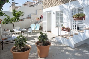 Outdoor dining - Sun apartment in Fuentebravía beach (El Puerto de Sta María)