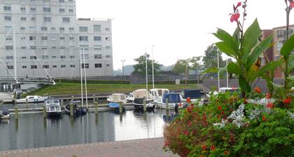 2 room apartment 20 minutes from Amsterdam