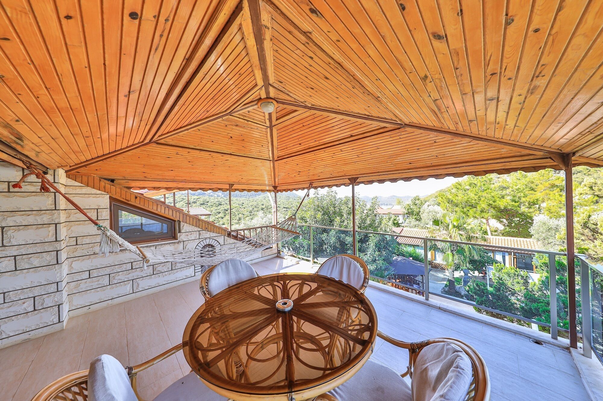 Departamento tradicional, 2 habitaciones, balcón, vista al mar | Balcón