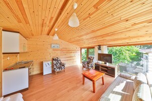 Habitación estándar doble | Colchones Select Comfort, caja fuerte, tabla de planchar con plancha