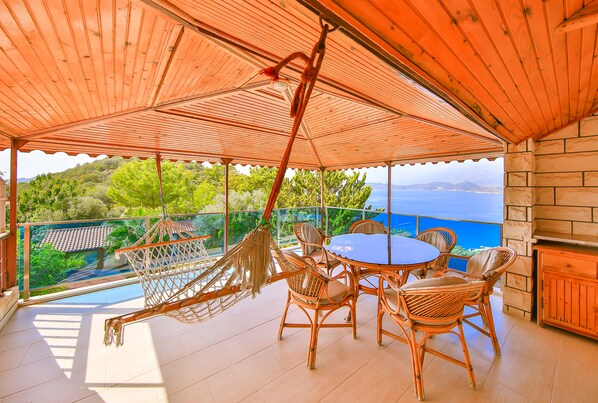 Traditional Apartment, 2 Bedrooms, Balcony, Sea View | Balcony view