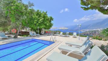 Seasonal outdoor pool