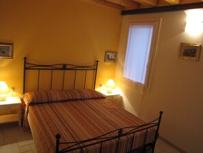 1 habitación y caja de seguridad en la habitación 