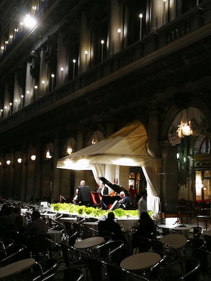 Ristorazione all'aperto