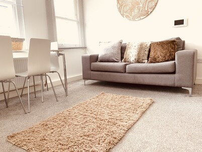 Elthorne Luxury Apartments EL1