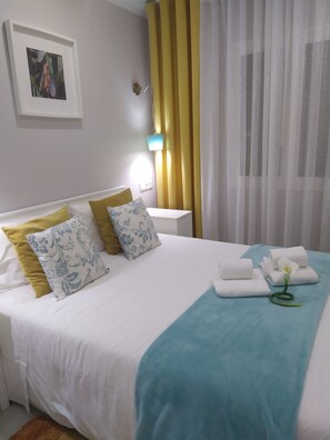 2 habitaciones, tabla de planchar con plancha y wifi gratis