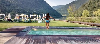 VILLA with pool and garden near to BELLAGIO