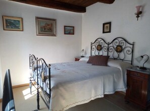 1 quarto, ferros/tábuas de passar roupa, Wi-Fi de cortesia