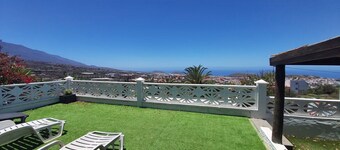 Little house with pool on La Palma