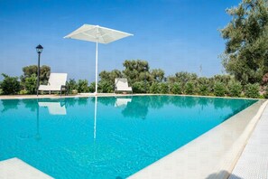 Pool - Authentic historic Trullo with pool (Monopoli)