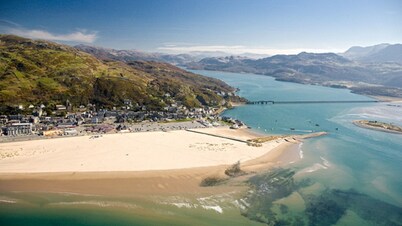 Impresionante casa de campo renovada, fabulosas vistas al mar en Llwyngwril Snowdonia