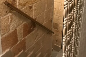 Interior - Spacious Old Town Home with Magic Rooftop View – Where the Sea Meets the City (Monopoli)