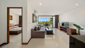 1-Bedroom Apartment | Vardagsrum | Platt-tv