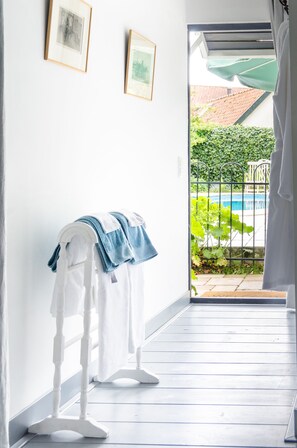 Interior - Detached house with swimming pool in a protected natural area (Den Dolder)