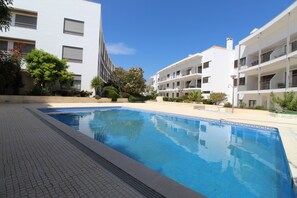 Outdoor pool - Ground floor apartment with Pool, Central Location (Tavira)