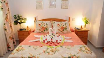 1 bedroom, iron/ironing board, travel crib, free WiFi