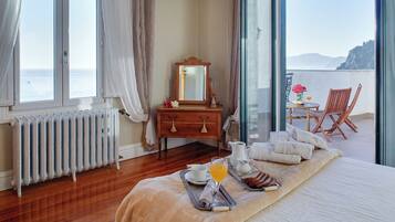 6 chambres, fer et planche à repasser, lit parapluie, Wi-Fi gratuit