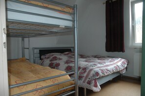 4 chambres, fer et planche Ă repasser, Wi-Fi gratuit