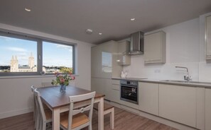 Fridge, microwave, oven, stovetop - NEW! Luxury Apartment in Truro Centre With Cathedral Views! (Truro)