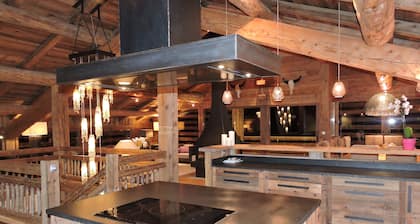 Exklusives Chalet 18 Pers 500 m2 6 Suiten auf der Piste mit Sauna und Schwimmbad