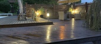 børn & kæledyr venligt kompleks | opvarmet pool | lokal ridning | sover 8