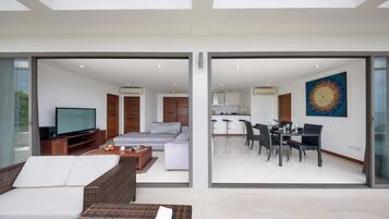 2-Bedroom Apartment with Private Pool | Teres/patio