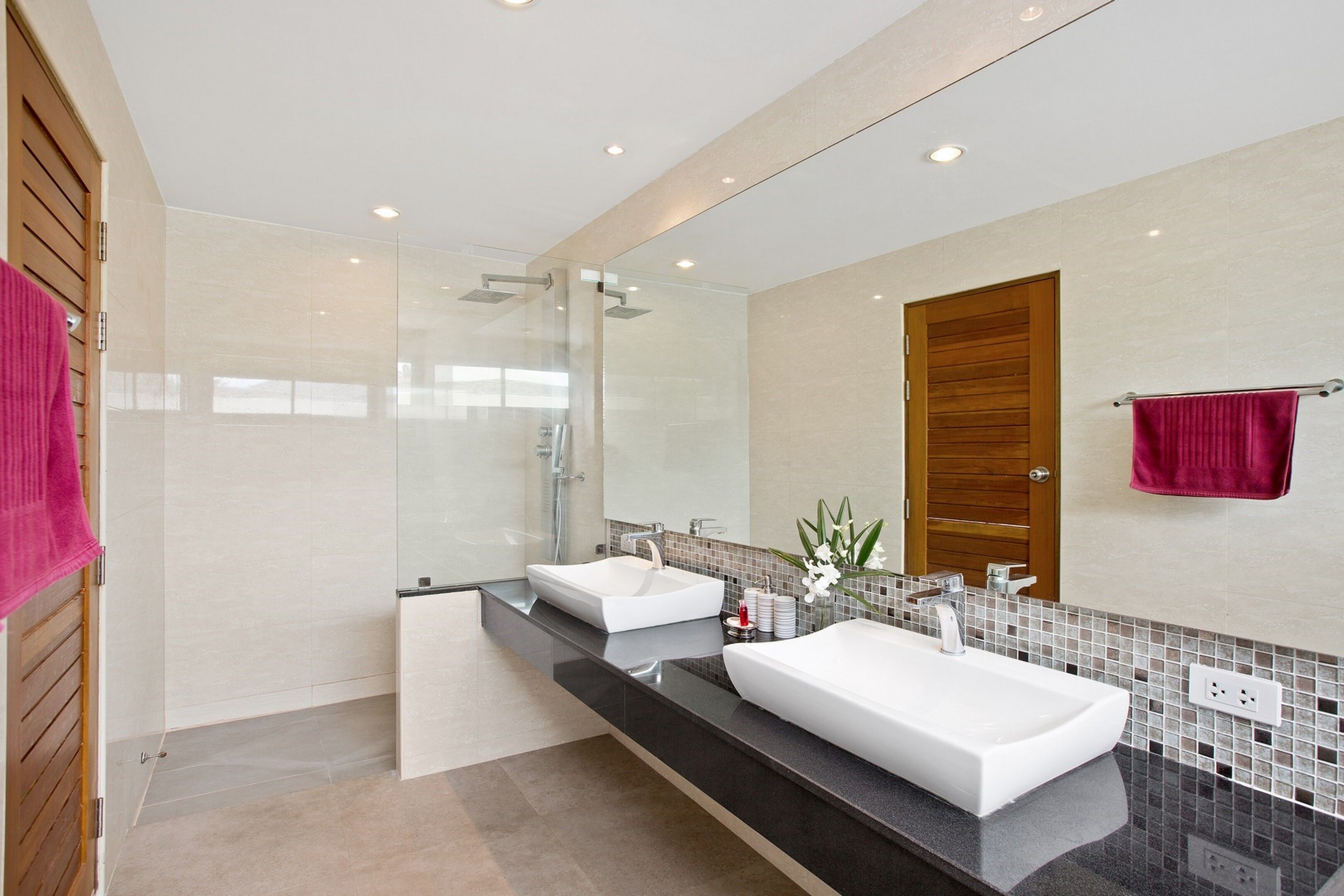 2-Bedroom Apartment with Private Pool | Bathroom