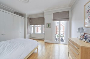 3 bedrooms, WiFi, bed sheets