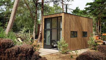 Tiny House 2 | 2 bedrooms, individually decorated, individually furnished