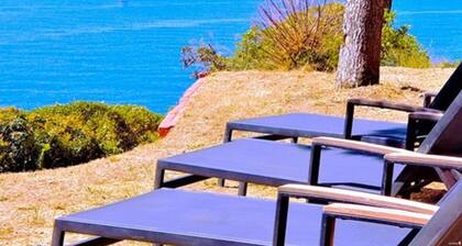 Villa für 20 Personen, direkt am Meer, beheizter Pool, Zugang zum Strand