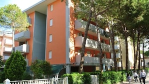 Unclassified image, 2 of 24, button - CONDOMINIO TIZIANO 9 - KLIMA (Bibione)