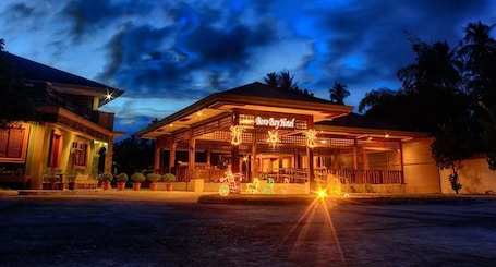 Front of property - evening/night