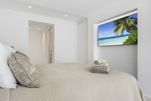 5 slaapkamers, een strijkplank/strijkijzer, gratis wifi, beddengoed