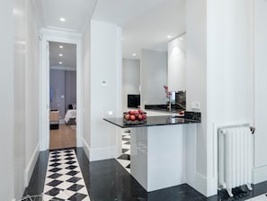 Interior - Justicia Apartment II (Madrid)