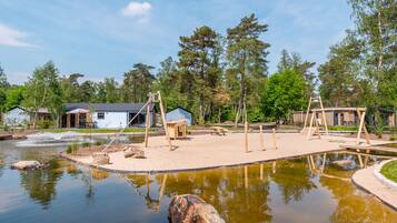 Außen-Kinderspielplatz