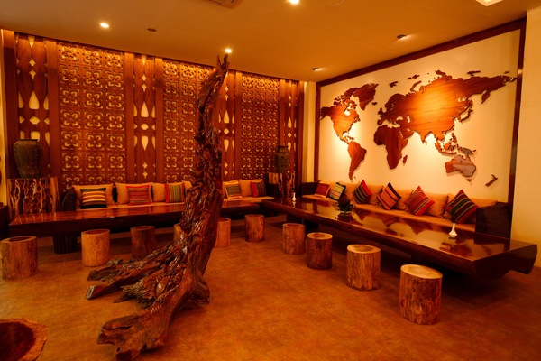 Lobby sitting area