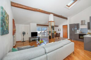 TV - Bella Menaggio Panoramica, Menaggio, Italy (Menaggio)