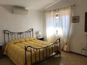 3 Schlafzimmer, Bügeleisen/Bügelbrett, Reisekinderbett, kostenloses WLAN