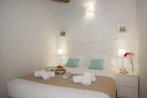 1 bedroom, Internet, bed sheets - Singular Stays A. San Vicente IV (Valencia)
