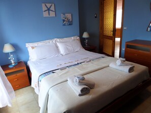 2 bedrooms, desk, iron/ironing board, WiFi - Il Papavero apartment (Alghero)