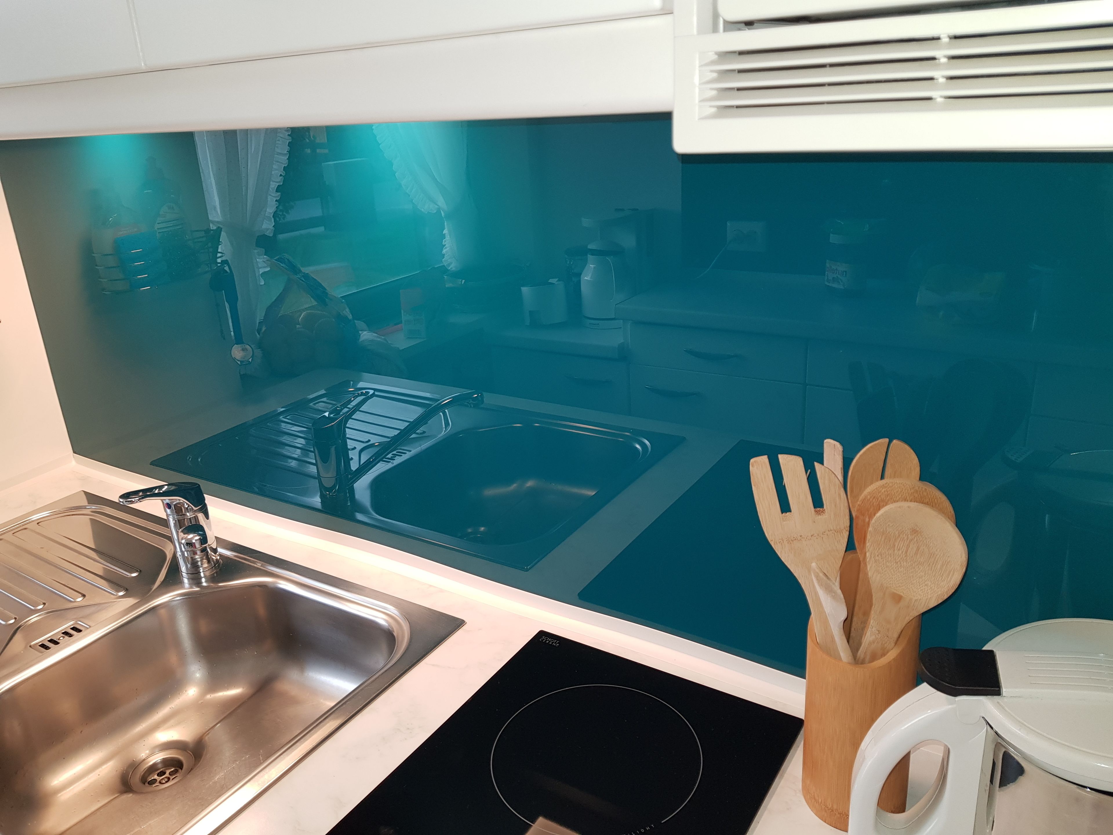 Lägenhet | Eget kök | Kylskåp, mikrovågsugn, spishäll och diskmaskin