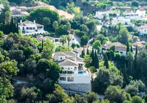 Exterior - Luxury Sea View Villa with Private Pool – Walk to Mijas Pueblo (Mijas)