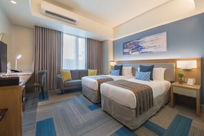 In-room safe, individually decorated, individually furnished, desk - Citadines Bay City Manila (Pasay)