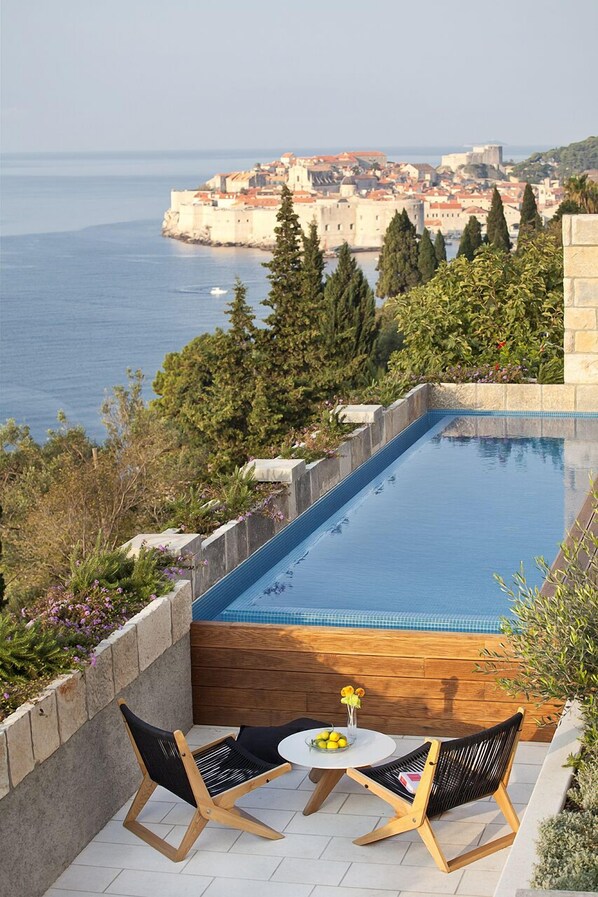 Alberca al aire libre 