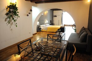 2 chambres, fer et planche Ă repasser, Wi-Fi, draps fournis