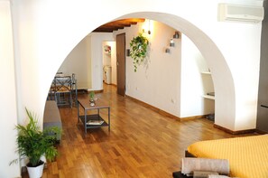 2 chambres, fer et planche Ă repasser, Wi-Fi, draps fournis