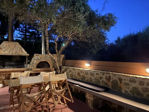 Private Pool Villa, near a sandy beach